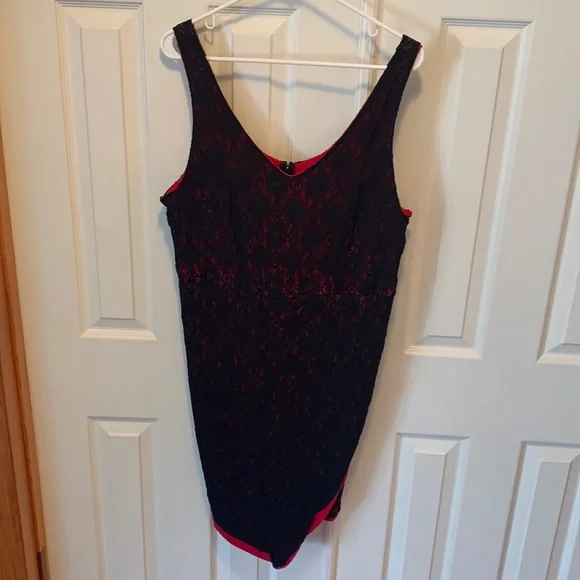 torrid | Dresses | Black And Red Lace Fitted Dress | Poshmark